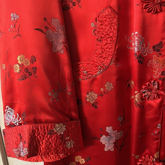 Vintage Chinese Printed Satin Robe - Picture 3 of 7